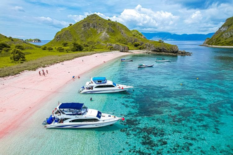 Peluang Usaha Labuan Bajo: Membidik Kesuksesan di Destinasi Wisata!