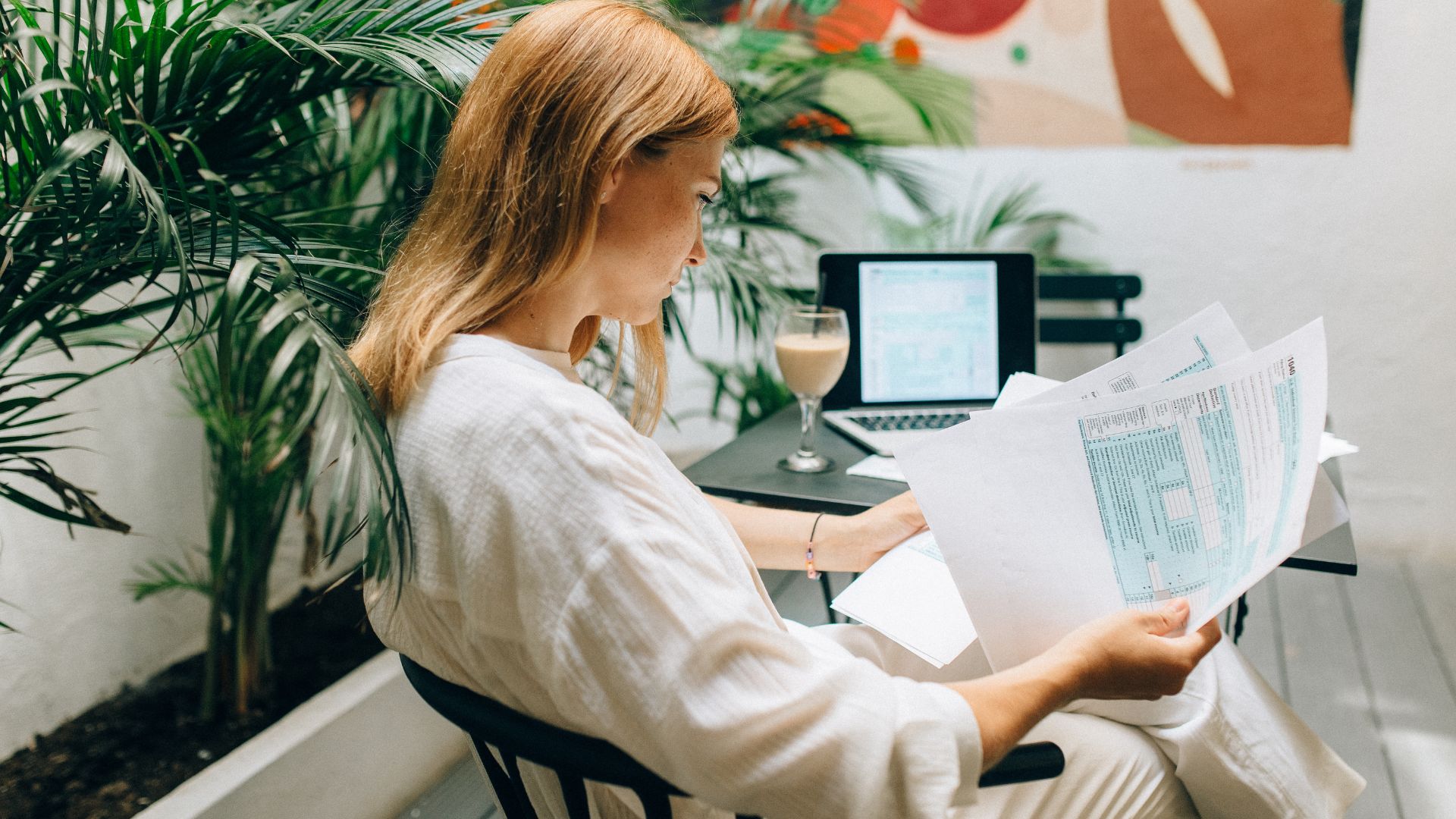 A Guide to Obtaining an Indonesia Work Visa for Australians