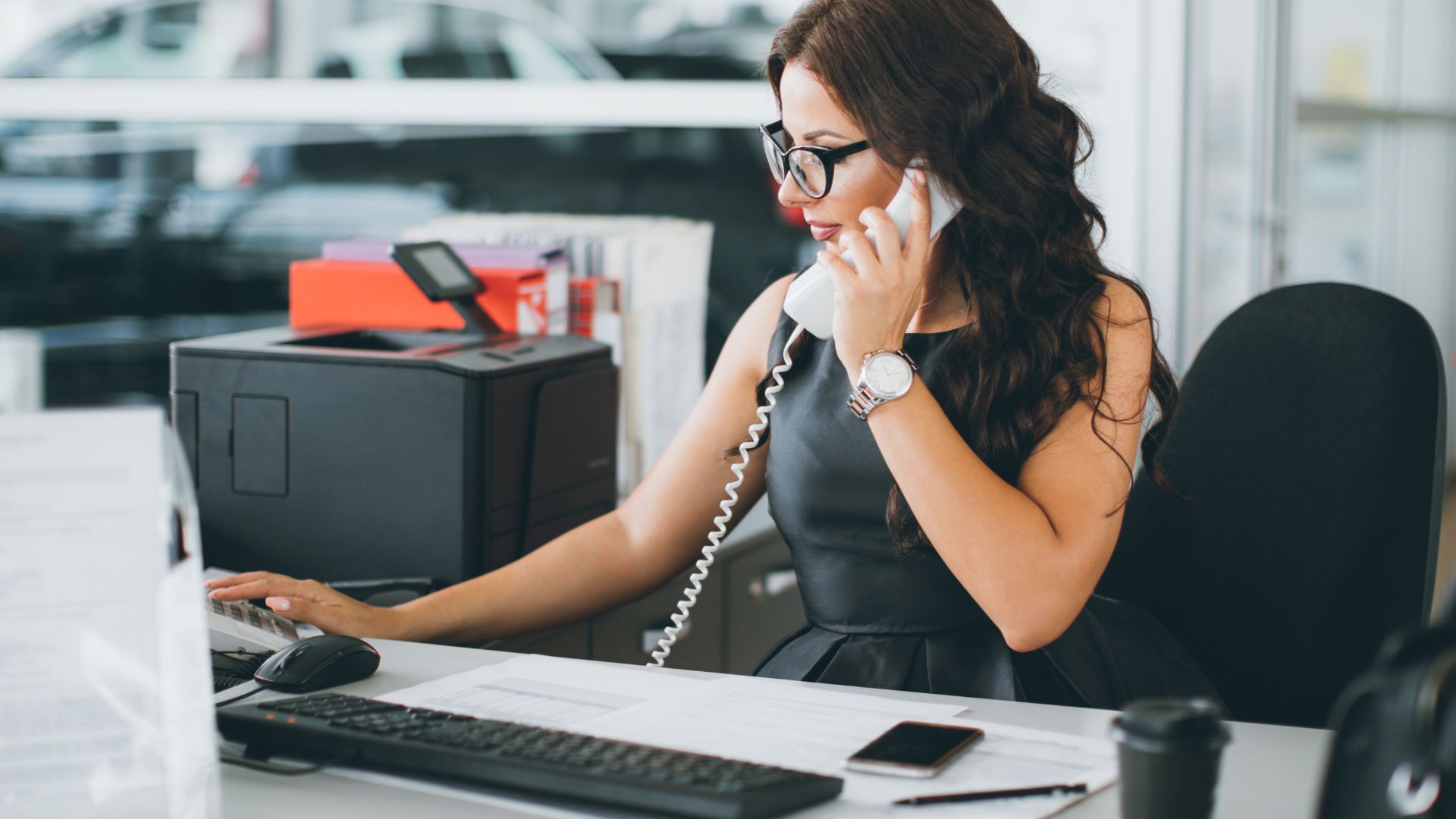 When Things Go Wrong: How Corporate Secretarial Services Help in Legal and Financial Crises