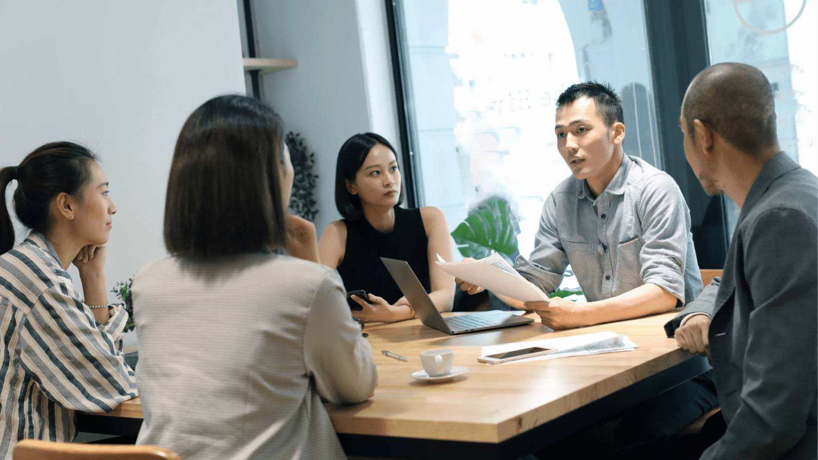 How Policy Monitoring and Analysis Help Businesses Stay Ahead in Indonesia