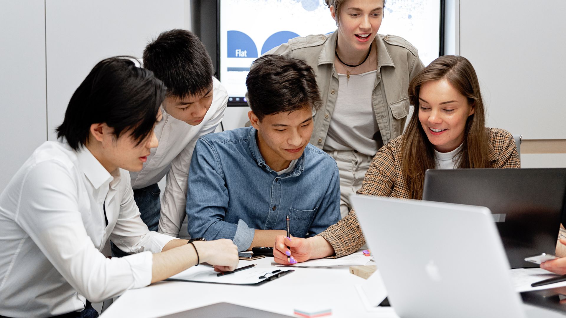 Can a Foreigner Be a Company Director or Shareholder in Indonesia?